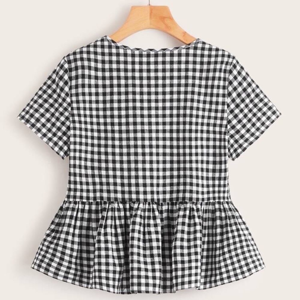 SHEIN Button Front Plaid Smocked Top in size 6 medium - Picture 2 of 11